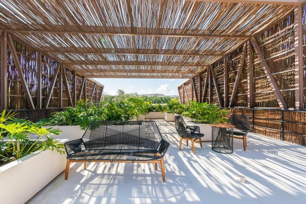 Apartment Exclusive In A Gated Community By Casa Paraiso *